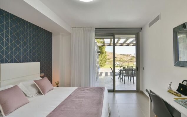 Los Dragos 13 - Photo 5