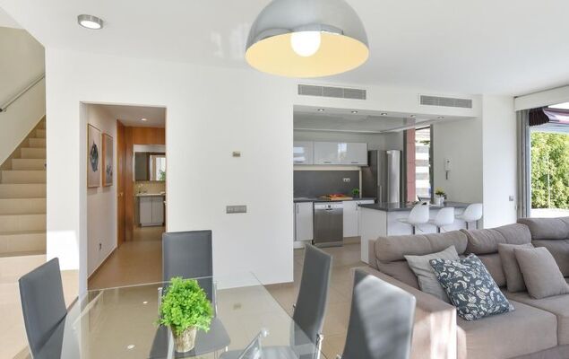 Los Dragos 13 - Photo 7