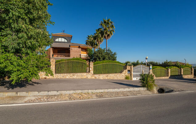 El Balcon - Photo 37